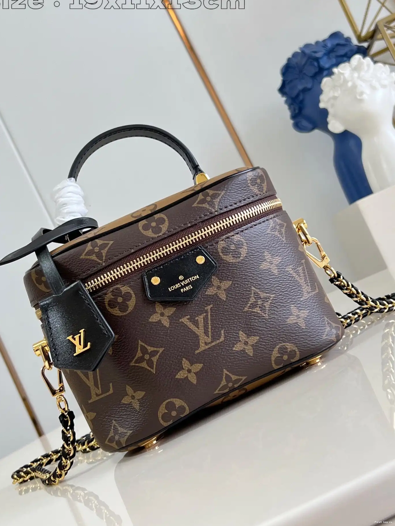 First bag ru VANITY PM VUITTON LOUIS 0604
